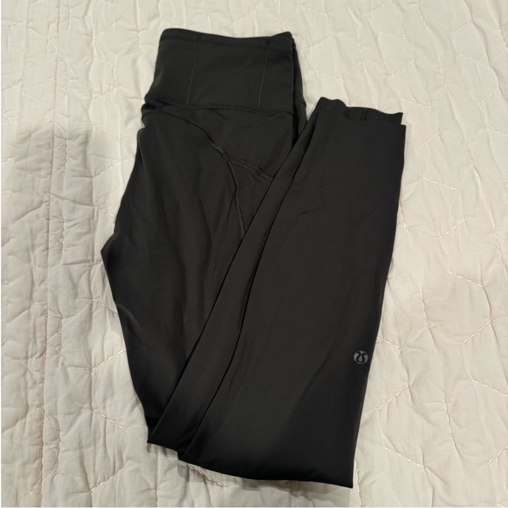 Olive fast and free lululemon 25in leggings